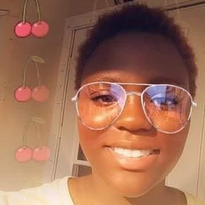 Meet your Posher, Mesha